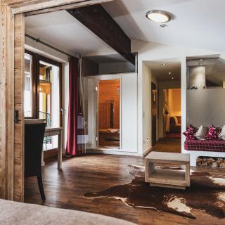 Edelstein-Suite Edelstein-Suite