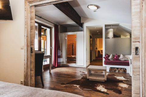 Edelstein-Suite Edelstein-Suite